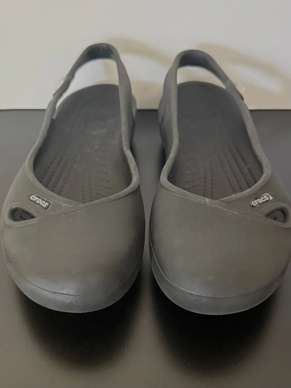 Crocs Women’s Sz 8 Diamond Embellished Ballerina Slingback Loafers